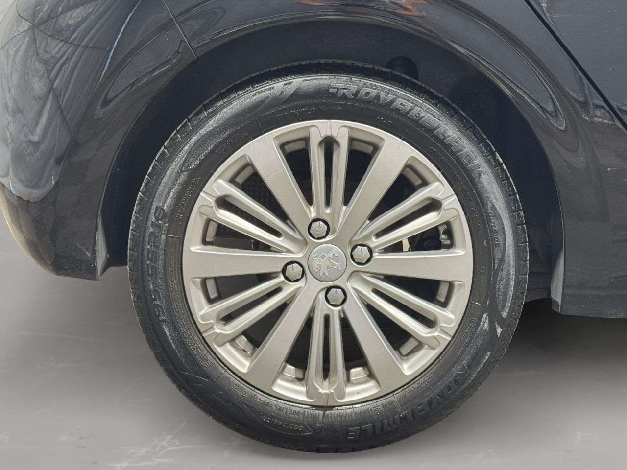 2018 PEUGEOT 208 2018 PEUGEOT 208