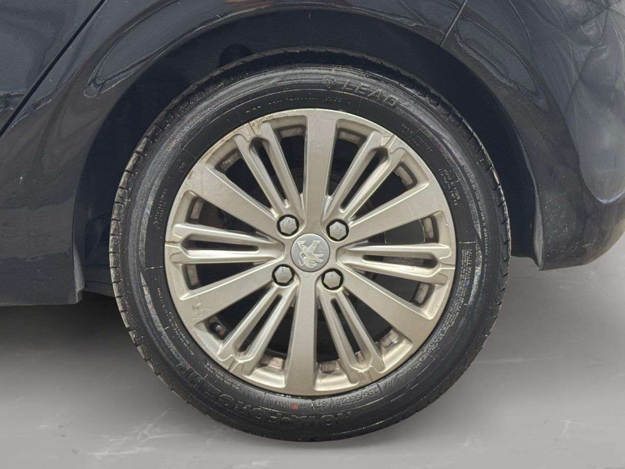 2018 PEUGEOT 208 2018 PEUGEOT 208