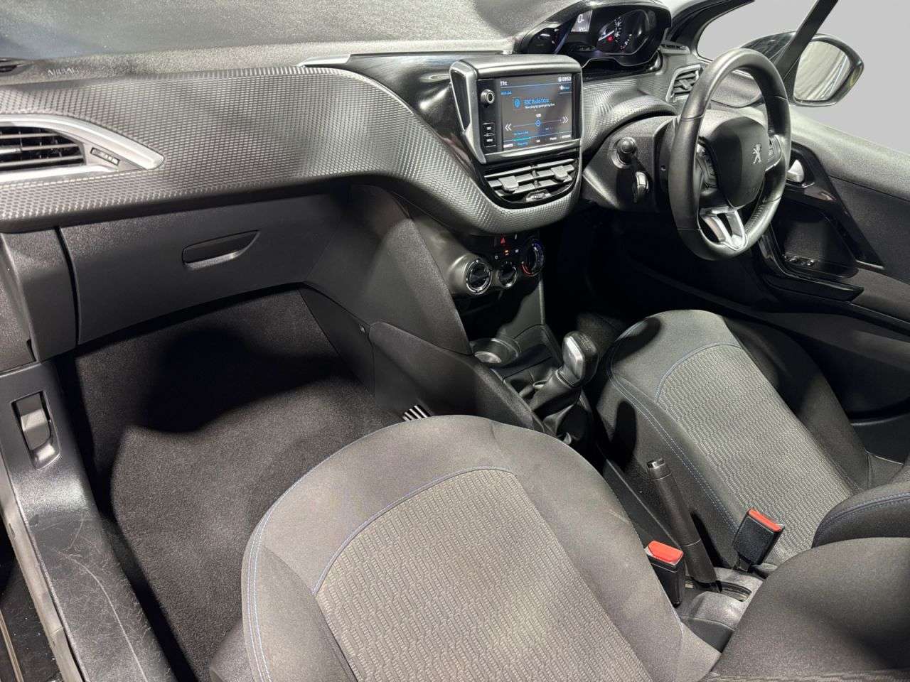 2018 PEUGEOT 208 2018 PEUGEOT 208