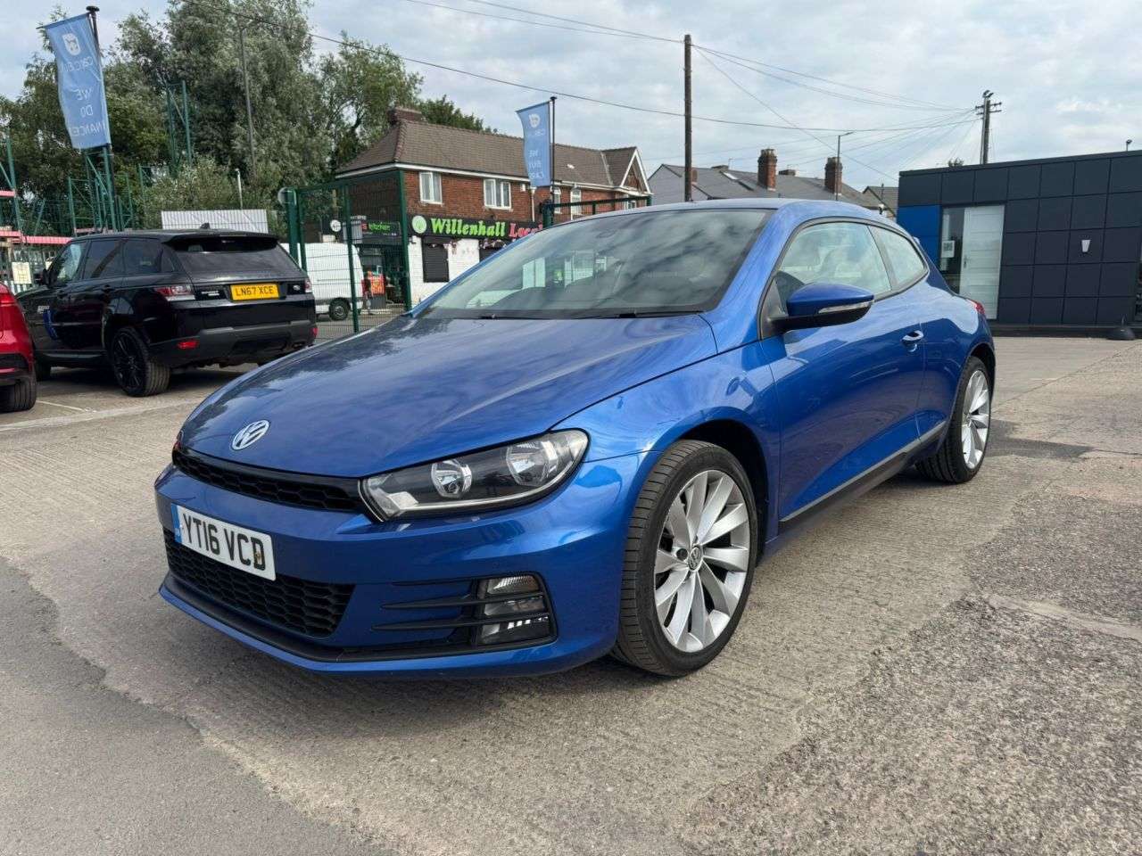 A 2016 VOLKSWAGEN SCIROCCO 1.4 TSI BlueMotion Tech Hatchback 3dr Petrol Manual Euro 6 (s/s) (125 ps) ( A 2016 VOLKSWAGEN SCIROCCO 1.4 TSI BlueMotion Tech Hatchback 3dr Petrol Manual Euro 6 (s/s) (125 ps) (