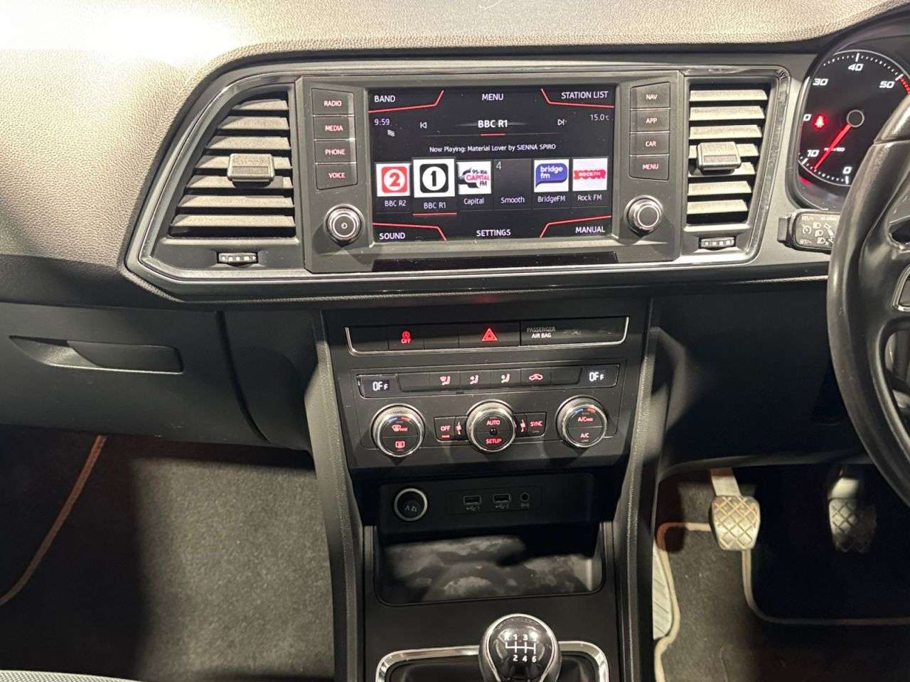 2017 SEAT ATECA 2017 SEAT ATECA