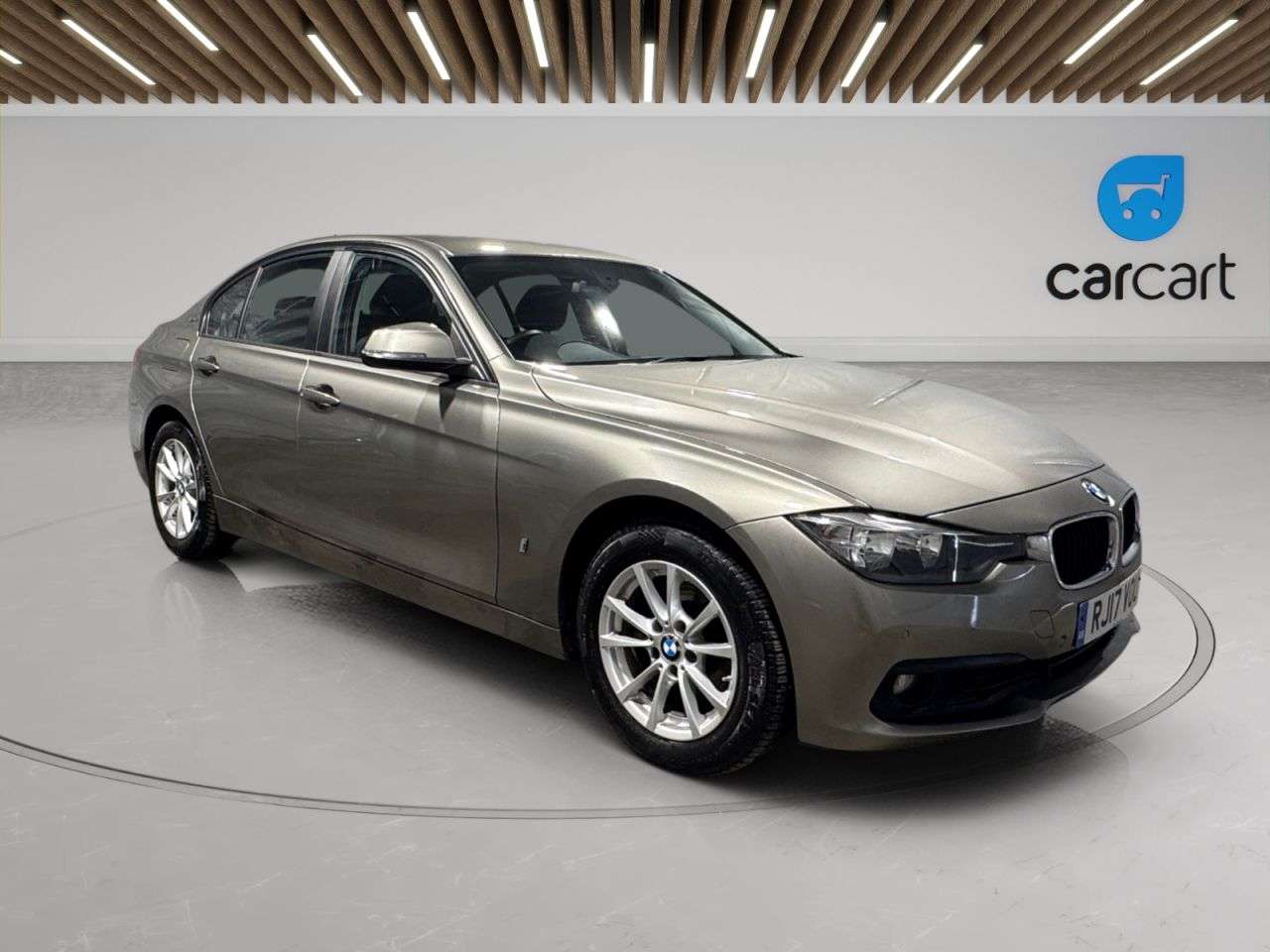 A 2017 BMW 3 SERIES 2.0 330e 7.6kWh SE Saloon 4dr Petrol Plug-in Hybrid Auto Euro 6 (s/s) (252 A 2017 BMW 3 SERIES 2.0 330e 7.6kWh SE Saloon 4dr Petrol Plug-in Hybrid Auto Euro 6 (s/s) (252