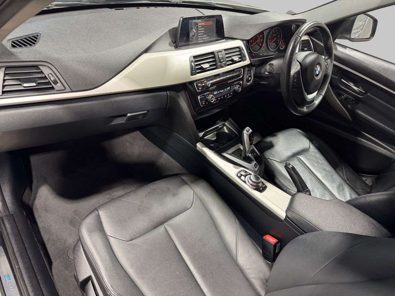 2017 BMW 3 SERIES 2017 BMW 3 SERIES
