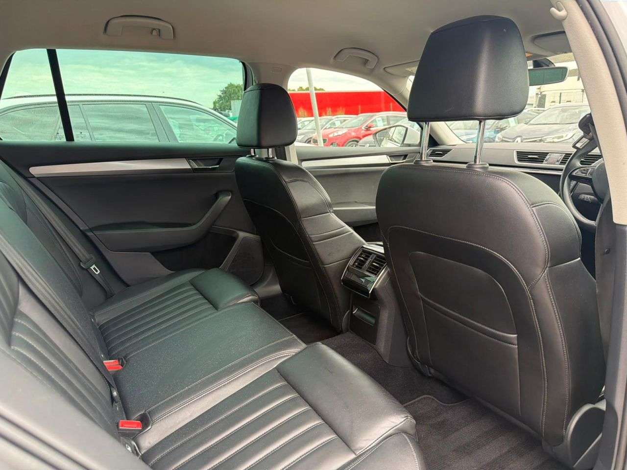 2016 SKODA SUPERB 2016 SKODA SUPERB