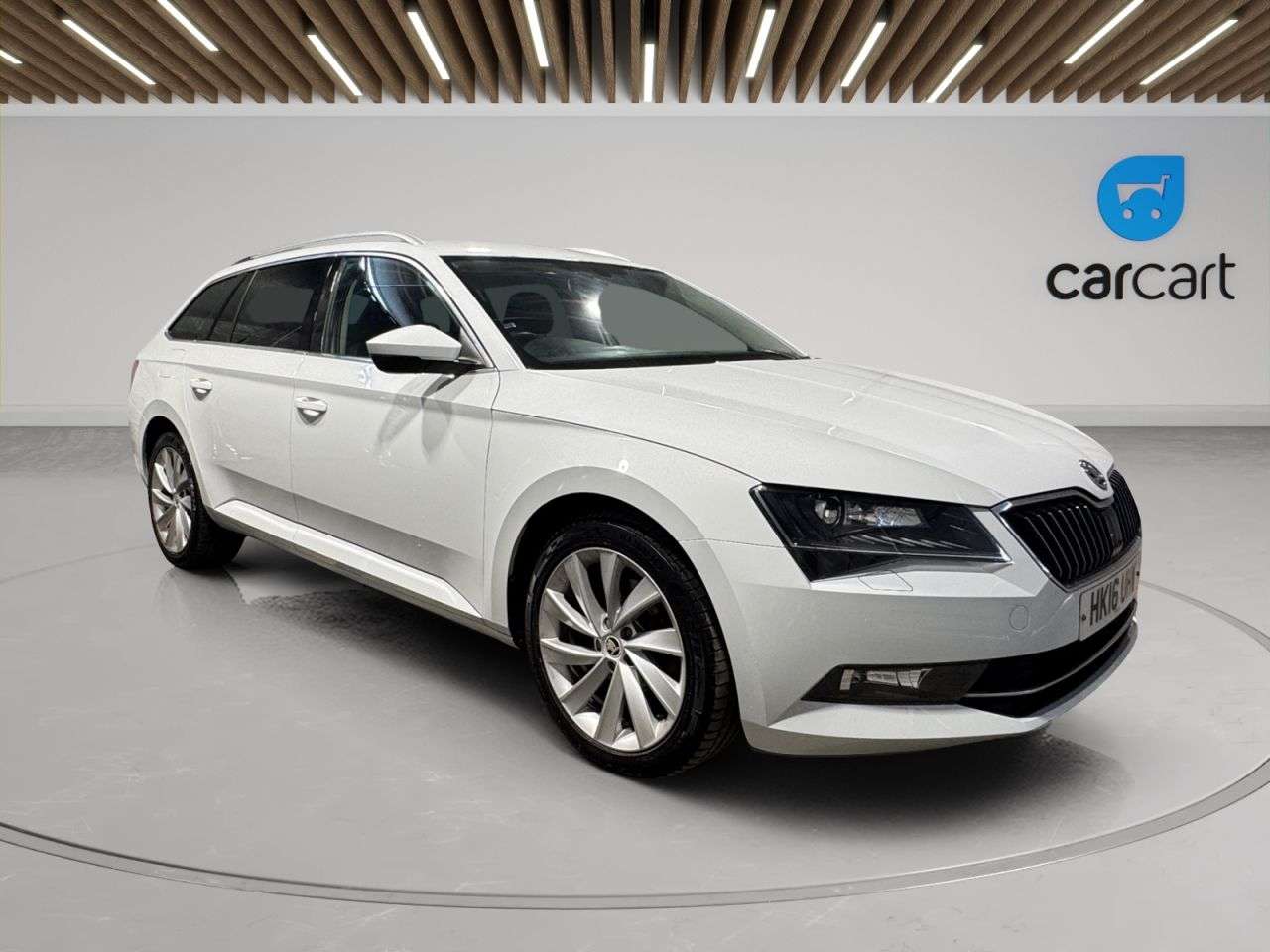 A 2016 SKODA SUPERB 1.4 TSI ACT SE L Executive Estate 5dr Petrol DSG Euro 6 (s/s) (150 ps) (Rat A 2016 SKODA SUPERB 1.4 TSI ACT SE L Executive Estate 5dr Petrol DSG Euro 6 (s/s) (150 ps) (Rat