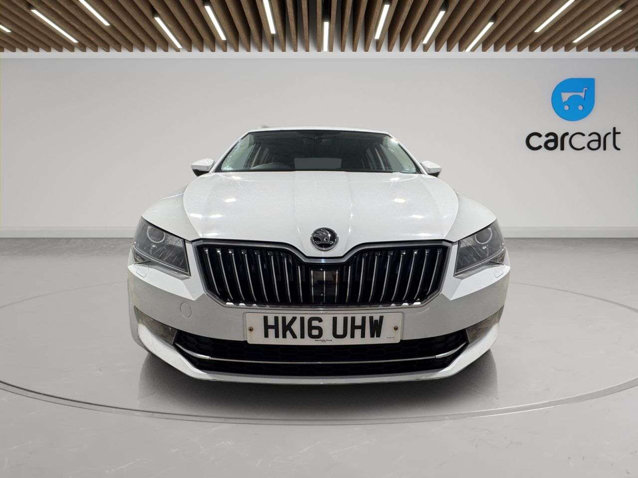 A 2016 SKODA SUPERB 1.4 TSI ACT SE L Executive Estate 5dr Petrol DSG Euro 6 (s/s) (150 ps) (Rat A 2016 SKODA SUPERB 1.4 TSI ACT SE L Executive Estate 5dr Petrol DSG Euro 6 (s/s) (150 ps) (Rat