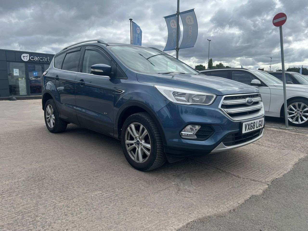 A 2018 FORD KUGA 1.5T EcoBoost Zetec SUV 5dr Petrol Auto AWD Euro 6 (s/s) (176 ps) (Rates st A 2018 FORD KUGA 1.5T EcoBoost Zetec SUV 5dr Petrol Auto AWD Euro 6 (s/s) (176 ps) (Rates st