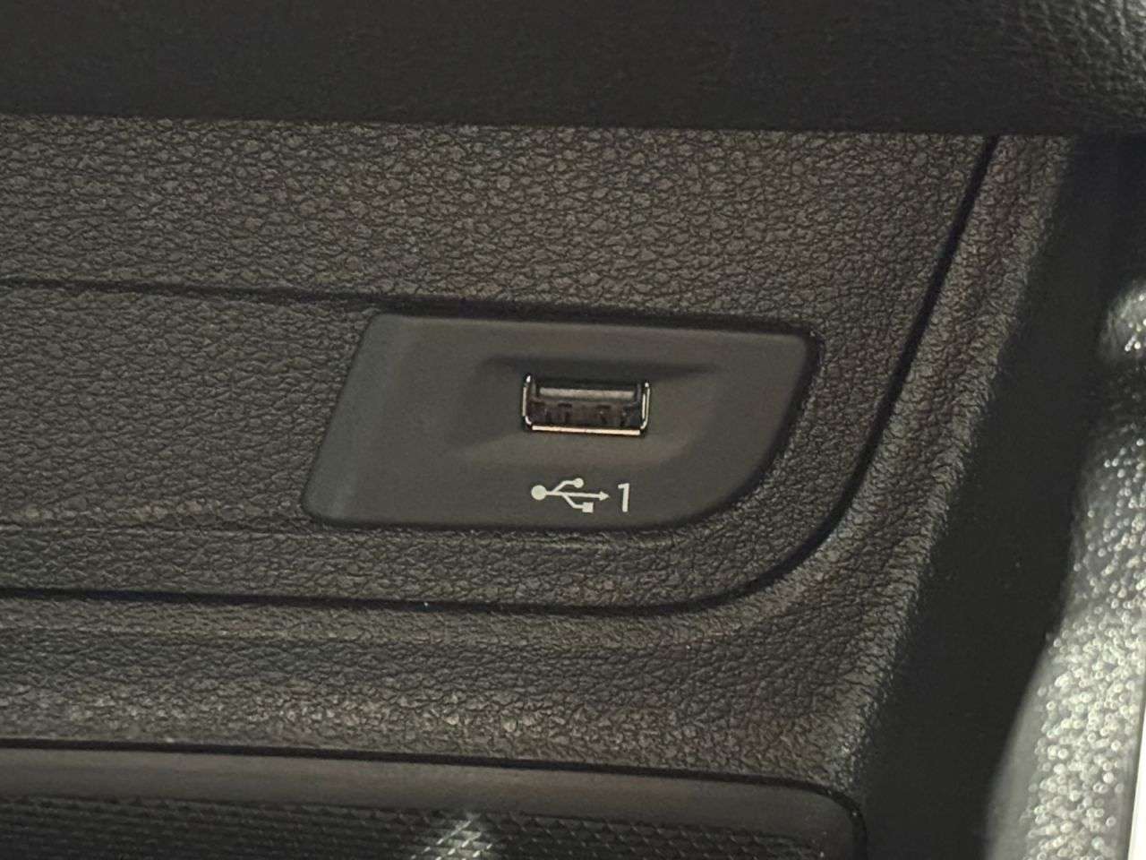 2018 AUDI Q2 2018 AUDI Q2
