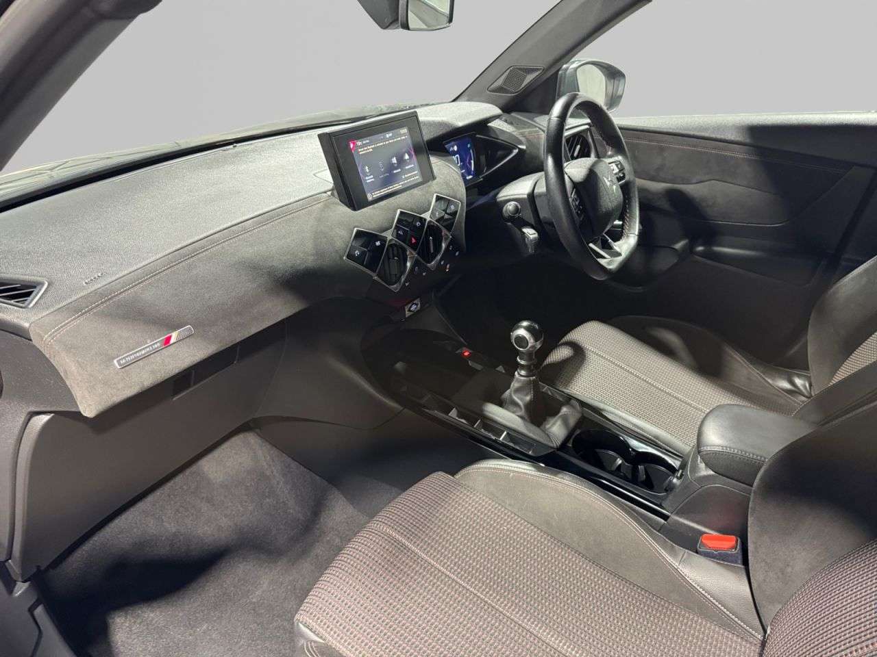 2021 DS AUTOMOBILES DS 3 CROSSBACK 2021 DS AUTOMOBILES DS 3 CROSSBACK