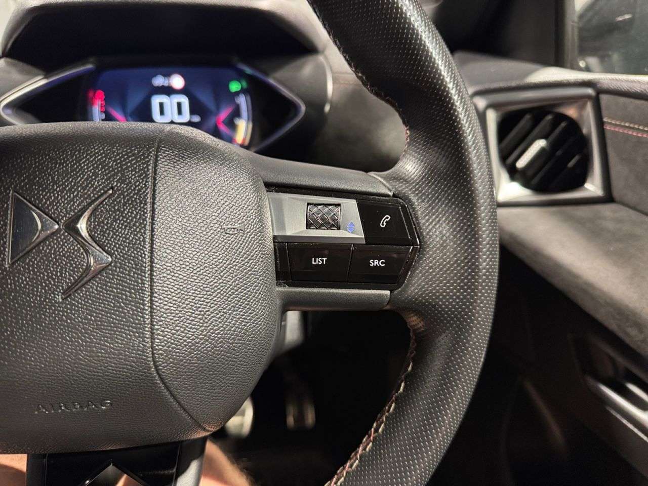 2021 DS AUTOMOBILES DS 3 CROSSBACK 2021 DS AUTOMOBILES DS 3 CROSSBACK