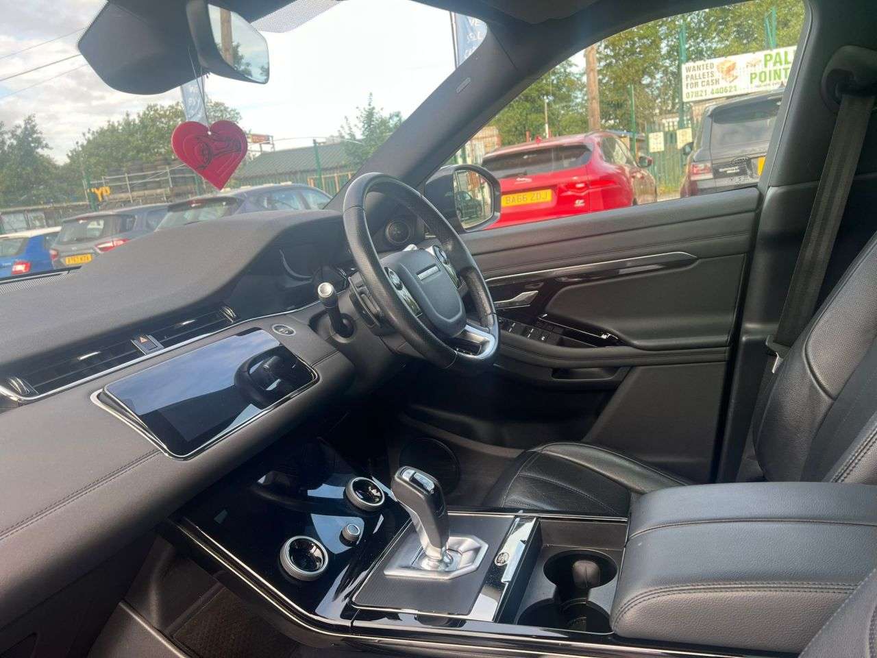 2019 LAND ROVER RANGE ROVER EVOQUE 2019 LAND ROVER RANGE ROVER EVOQUE