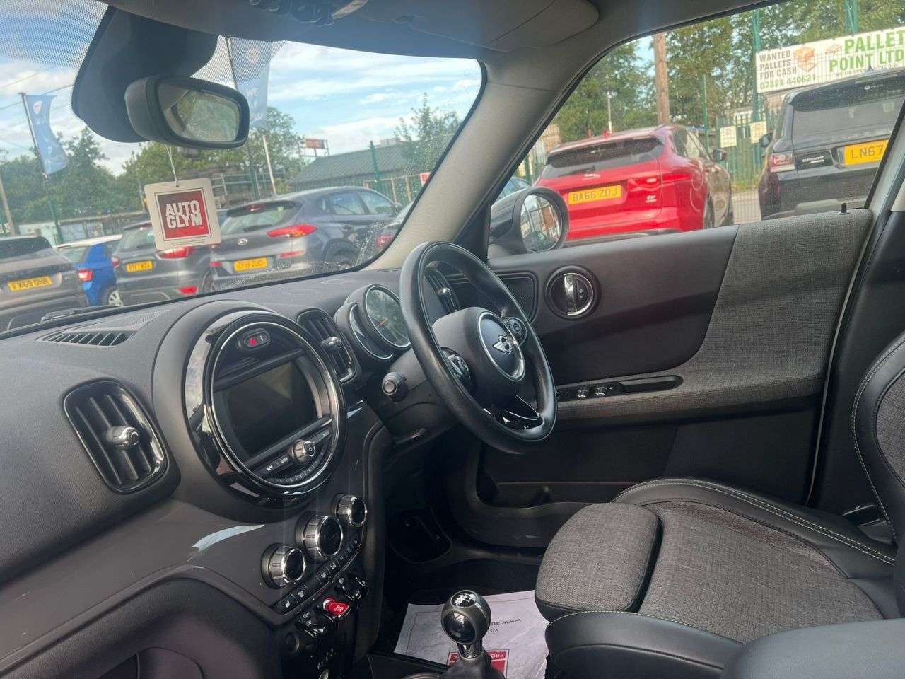 2017 MINI COUNTRYMAN 2017 MINI COUNTRYMAN
