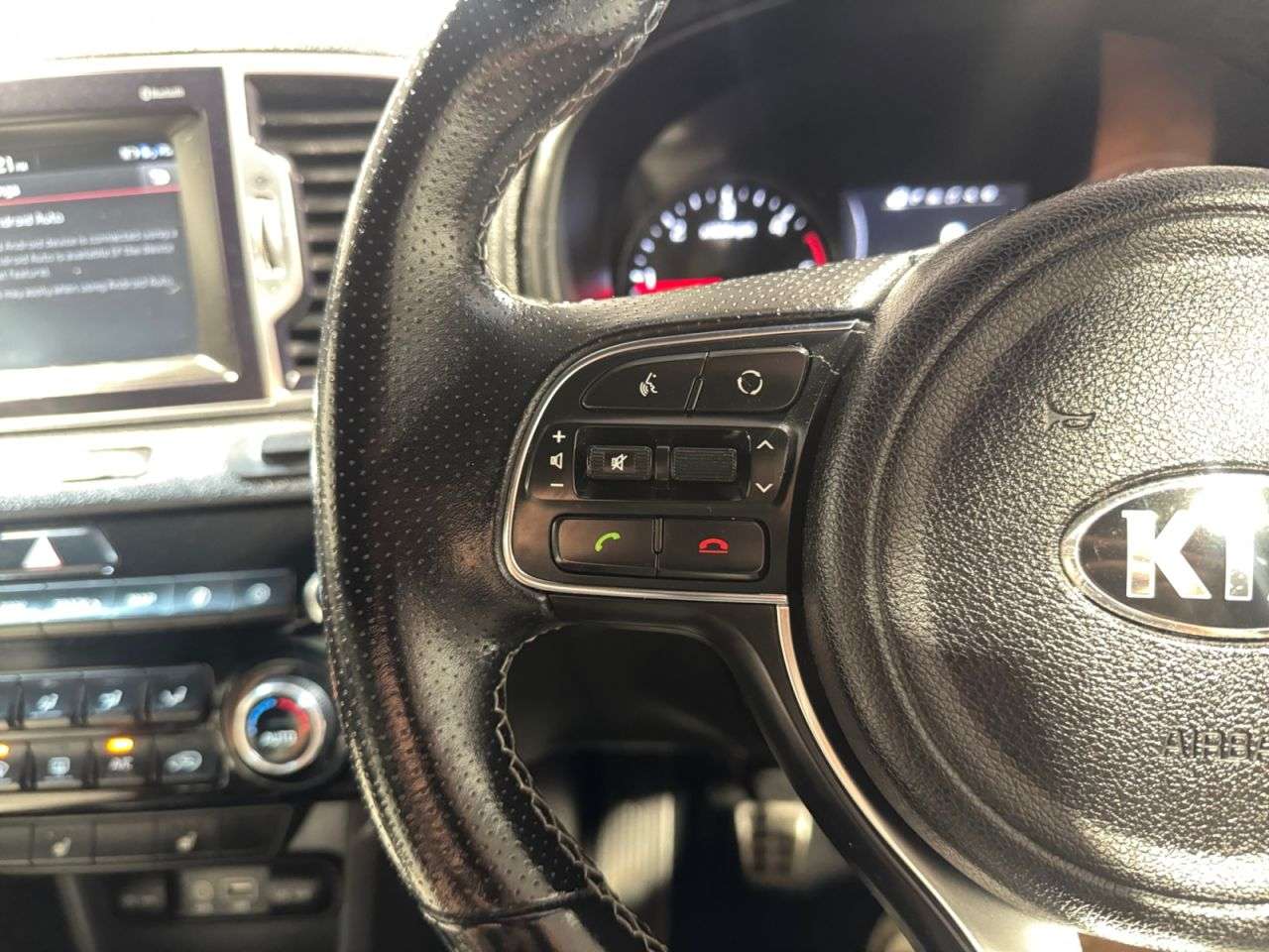 2018 KIA SPORTAGE 2018 KIA SPORTAGE