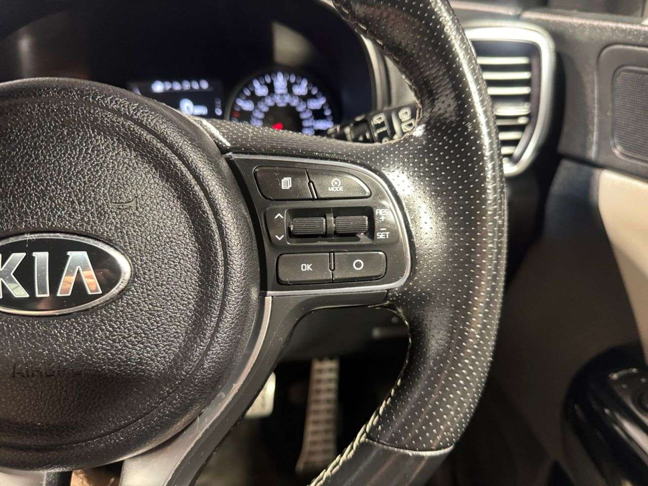 2018 KIA SPORTAGE 2018 KIA SPORTAGE
