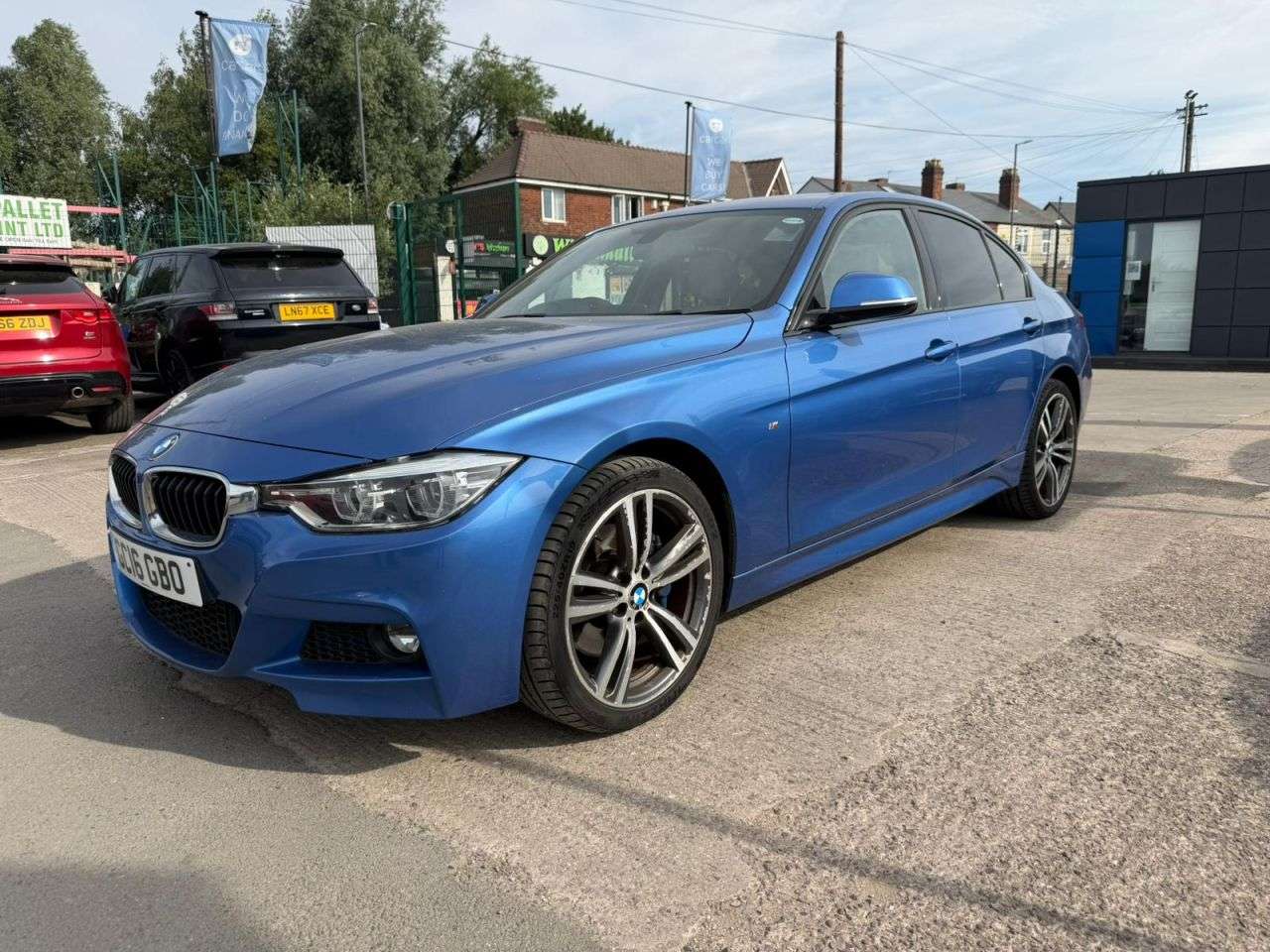A 2016 BMW 3 SERIES 2.0 320d M Sport Saloon 4dr Diesel Auto xDrive Euro 6 (s/s) (190 ps) (Rates A 2016 BMW 3 SERIES 2.0 320d M Sport Saloon 4dr Diesel Auto xDrive Euro 6 (s/s) (190 ps) (Rates