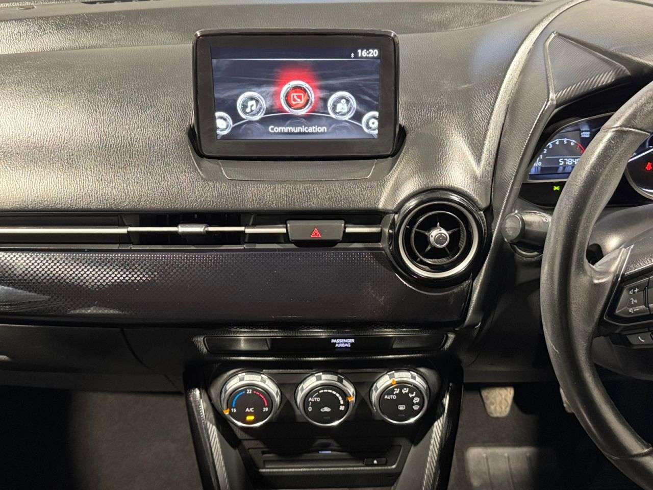 2019 MAZDA MAZDA2 2019 MAZDA MAZDA2