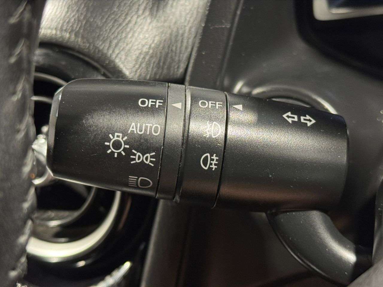 2019 MAZDA MAZDA2 2019 MAZDA MAZDA2