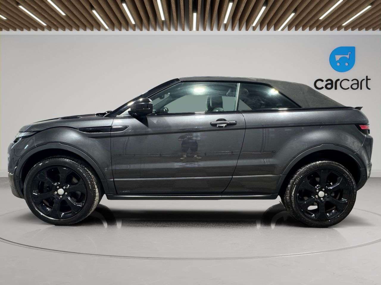 A 2018 LAND ROVER RANGE ROVER EVOQUE 2.0 SD4 HSE Dynamic Convertible 2dr Diesel Auto 4WD Euro 6 (s/s) (240 ps) ( A 2018 LAND ROVER RANGE ROVER EVOQUE 2.0 SD4 HSE Dynamic Convertible 2dr Diesel Auto 4WD Euro 6 (s/s) (240 ps) (