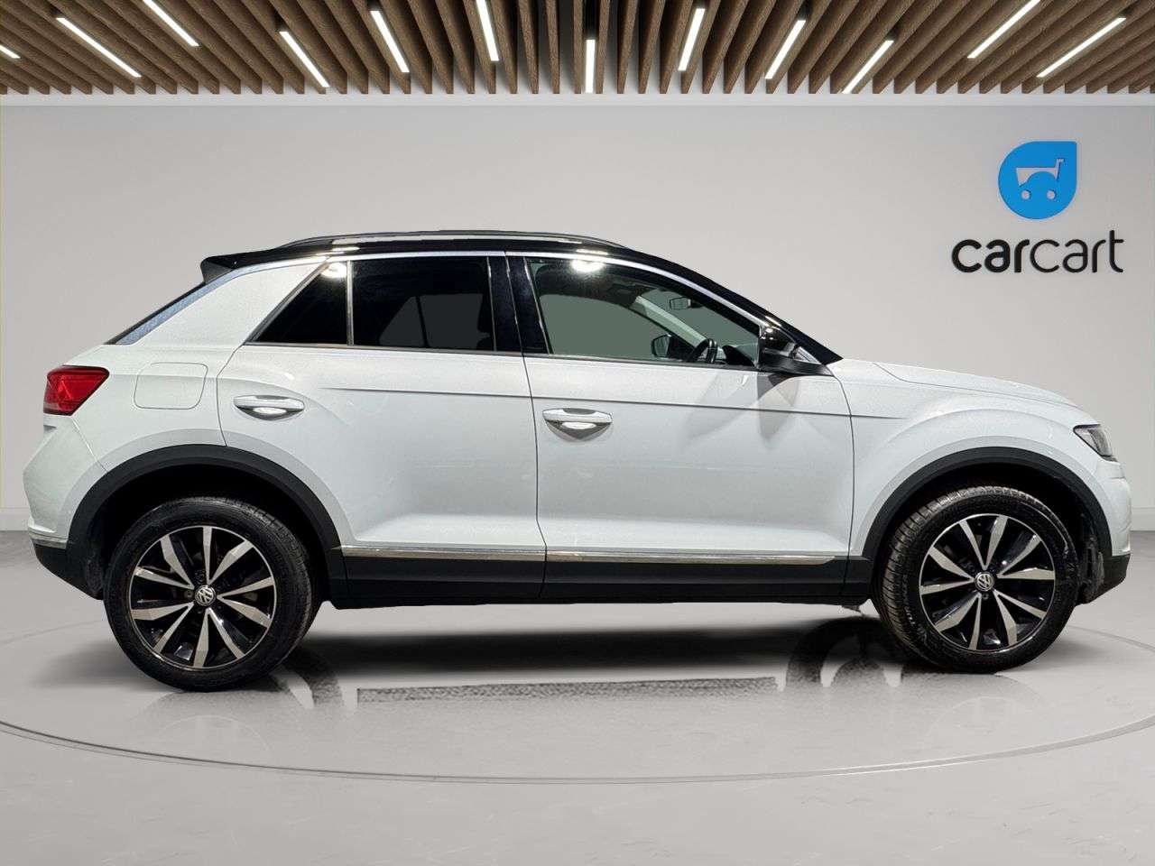 2020 VOLKSWAGEN T-ROC 2020 VOLKSWAGEN T-ROC