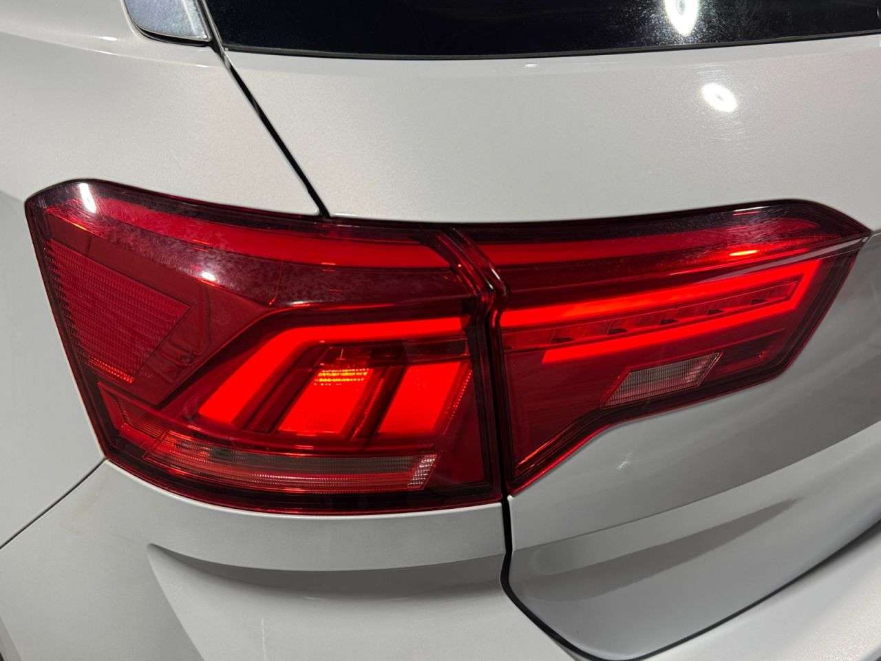 2020 VOLKSWAGEN T-ROC 2020 VOLKSWAGEN T-ROC