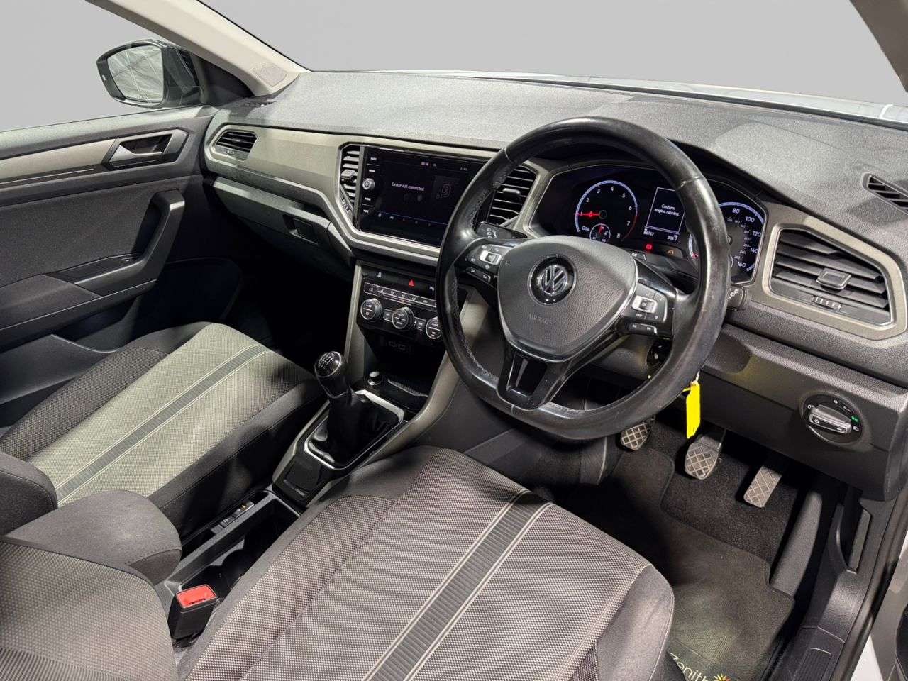 2020 VOLKSWAGEN T-ROC 2020 VOLKSWAGEN T-ROC