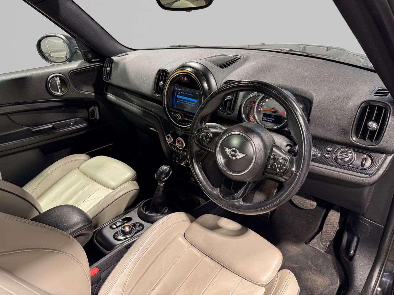 2018 MINI COUNTRYMAN 2018 MINI COUNTRYMAN