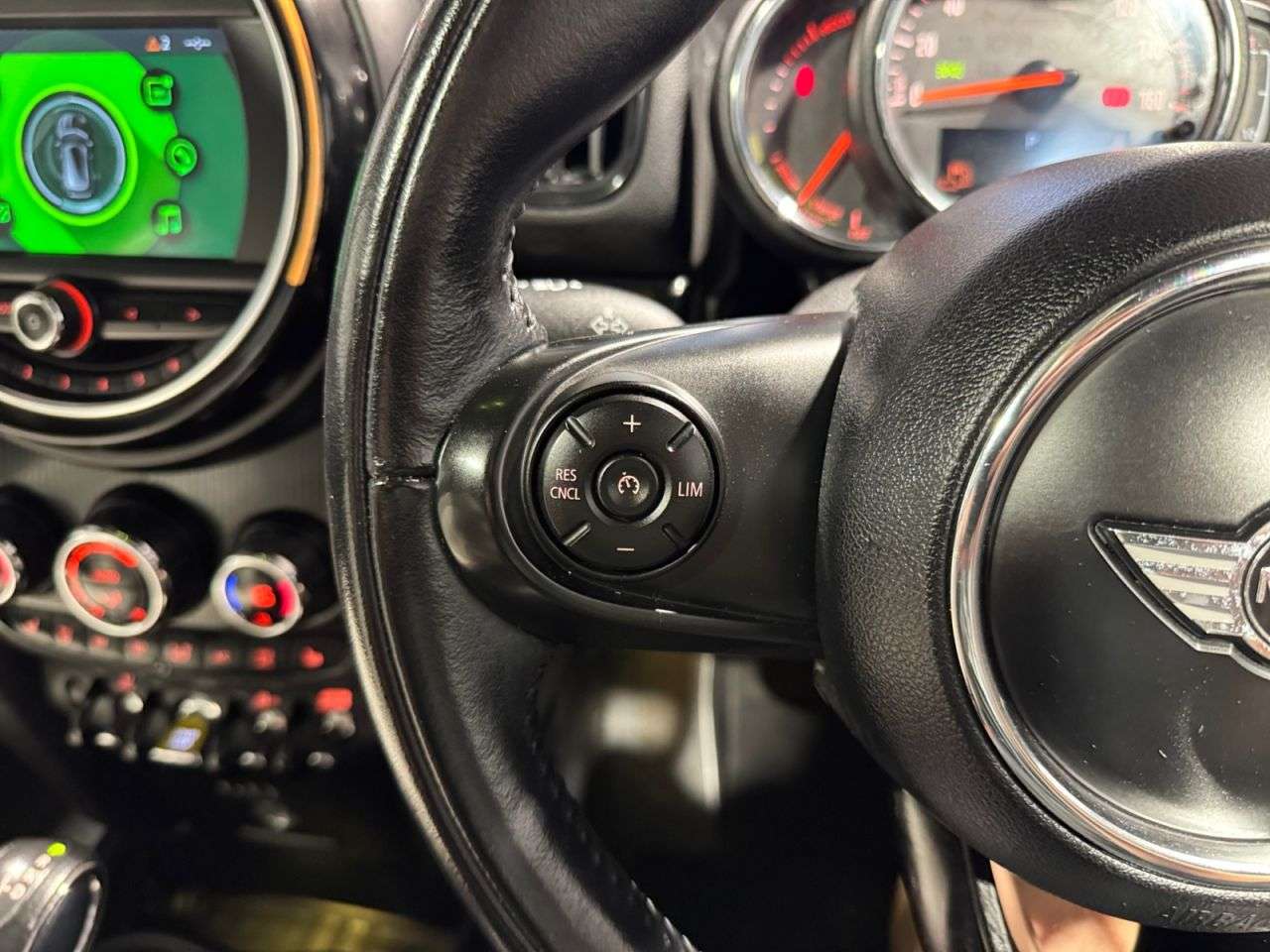 2018 MINI COUNTRYMAN 2018 MINI COUNTRYMAN