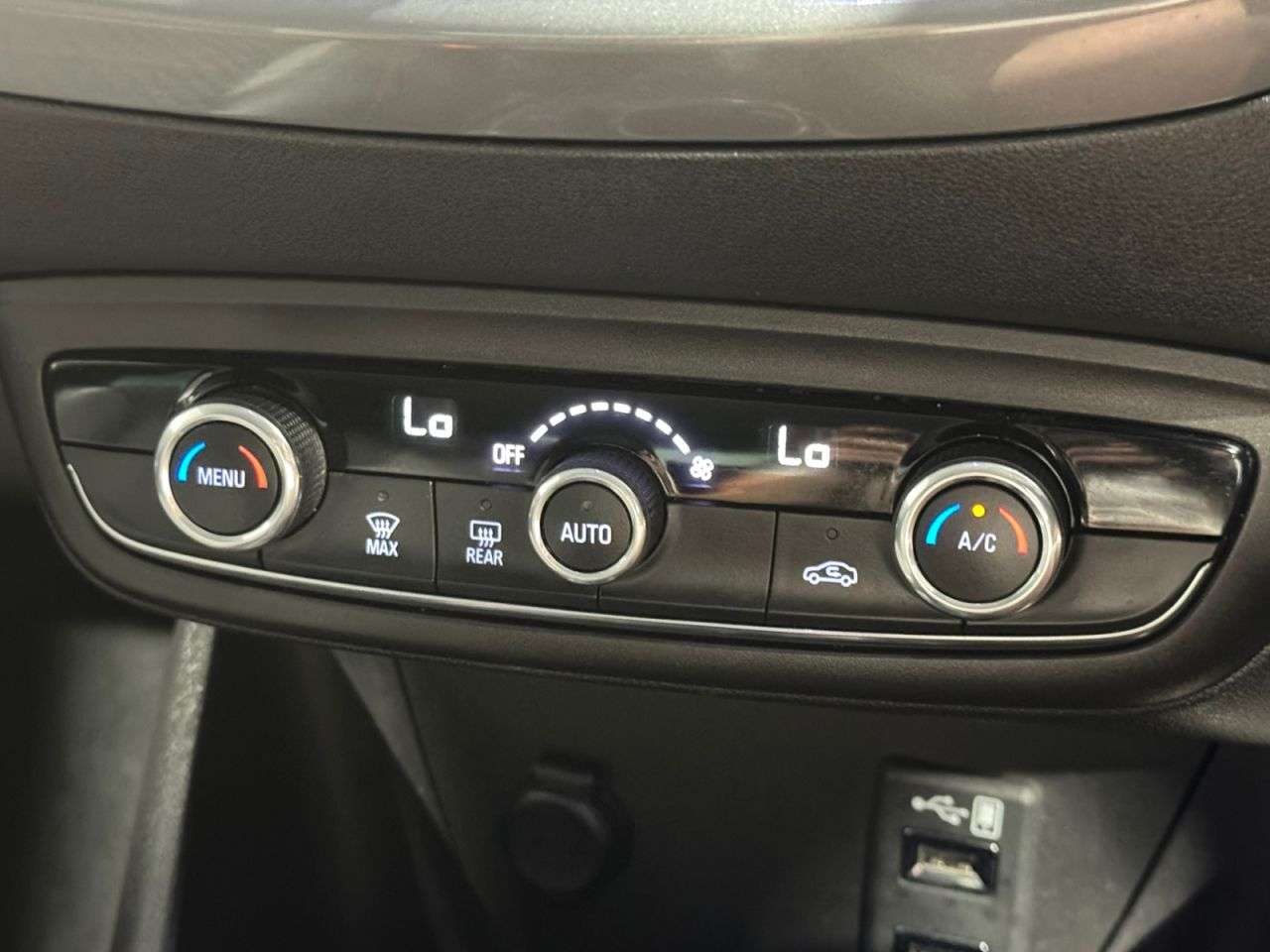 2020 VAUXHALL CROSSLAND X 2020 VAUXHALL CROSSLAND X
