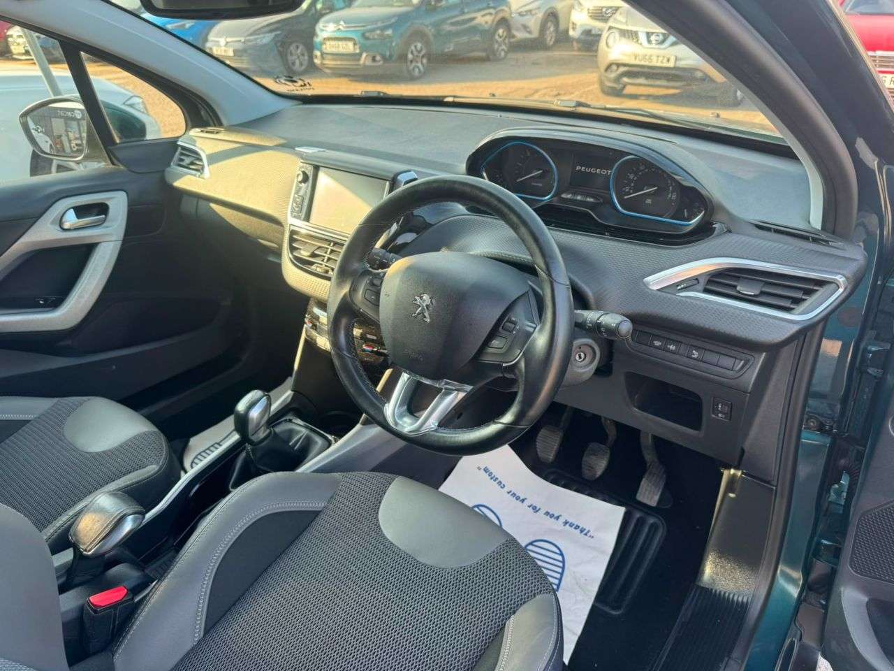2017 PEUGEOT 2008 2017 PEUGEOT 2008