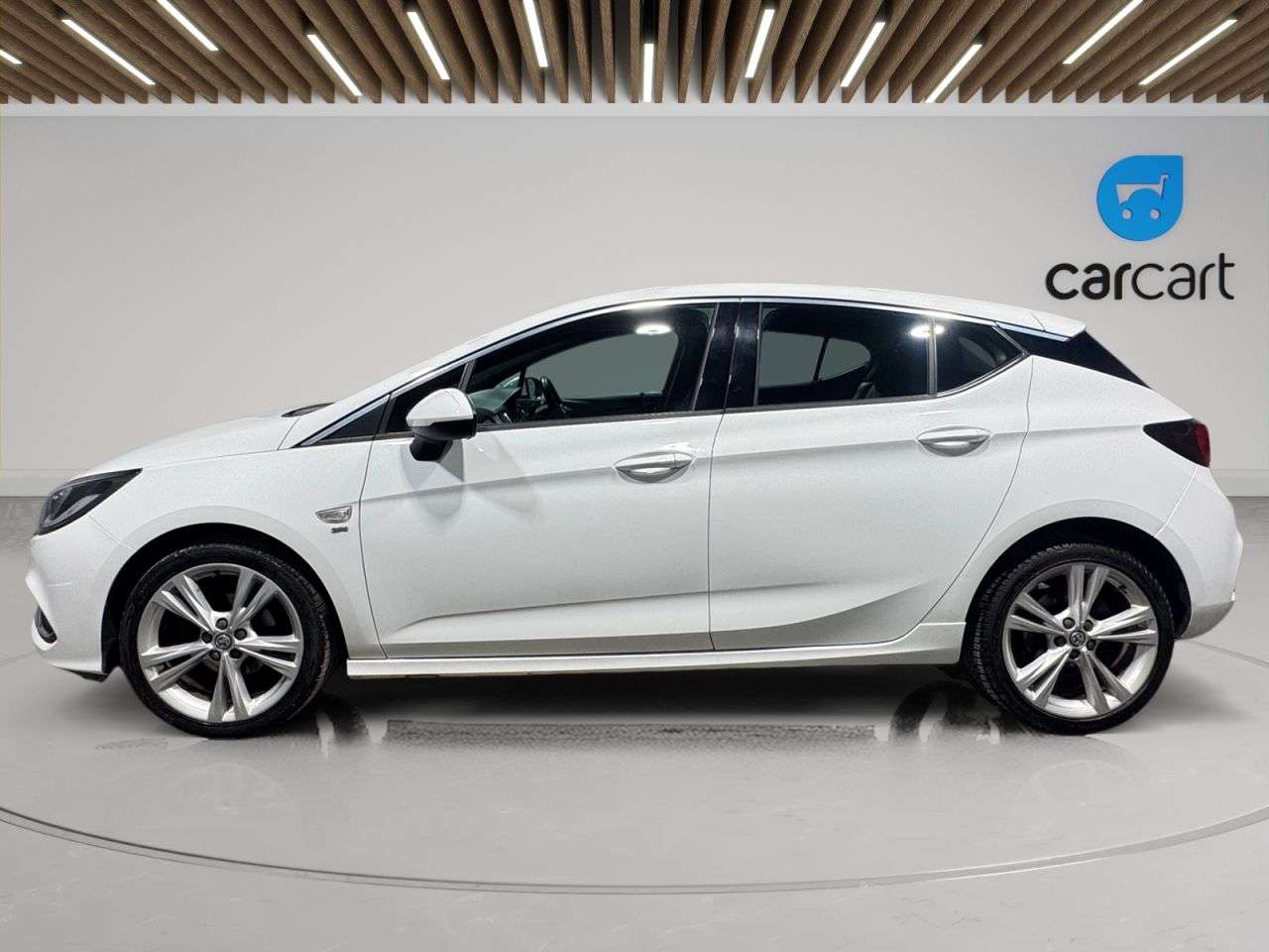 A 2018 VAUXHALL ASTRA SRI VX-LINE A 2018 VAUXHALL ASTRA SRI VX-LINE