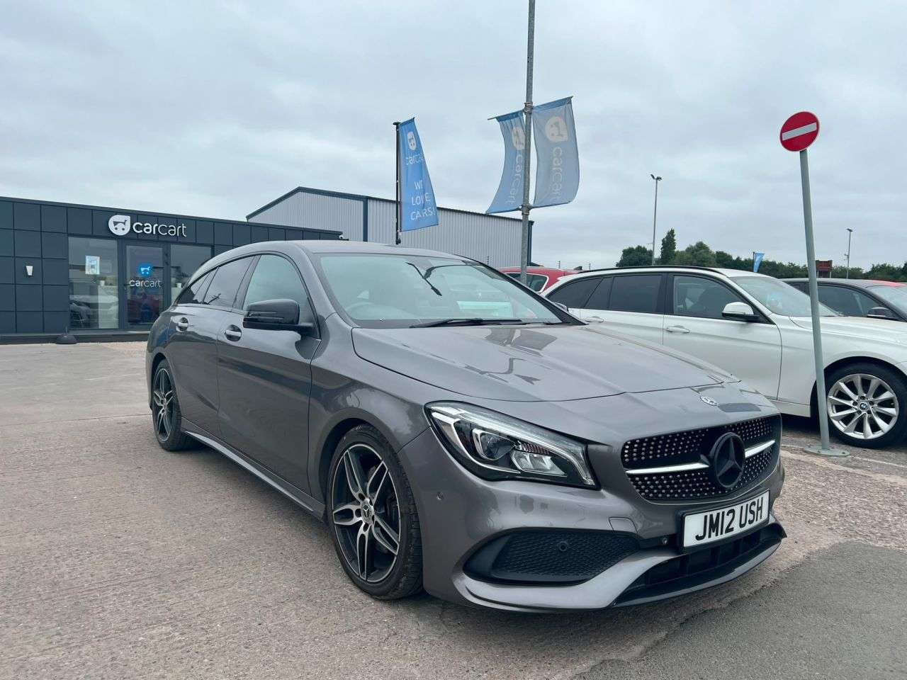 A 2017 MERCEDES-BENZ CLA 2.1 CLA220d AMG Line Shooting Brake 5dr Diesel 7G-DCT Euro 6 (s/s) (177 ps) A 2017 MERCEDES-BENZ CLA 2.1 CLA220d AMG Line Shooting Brake 5dr Diesel 7G-DCT Euro 6 (s/s) (177 ps)