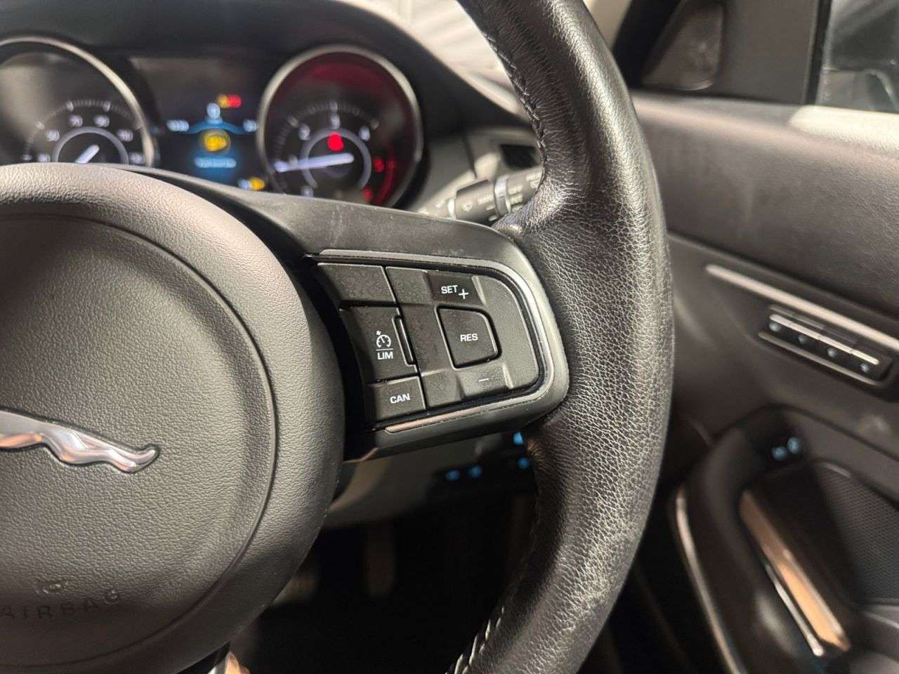 2020 JAGUAR E-PACE 2020 JAGUAR E-PACE
