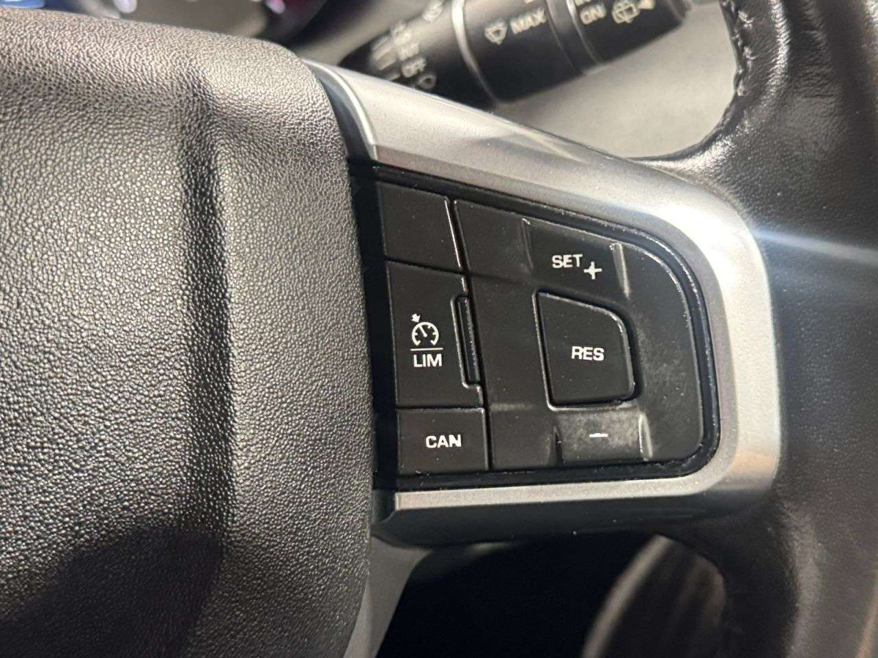 2018 LAND ROVER DISCOVERY SPORT 2018 LAND ROVER DISCOVERY SPORT