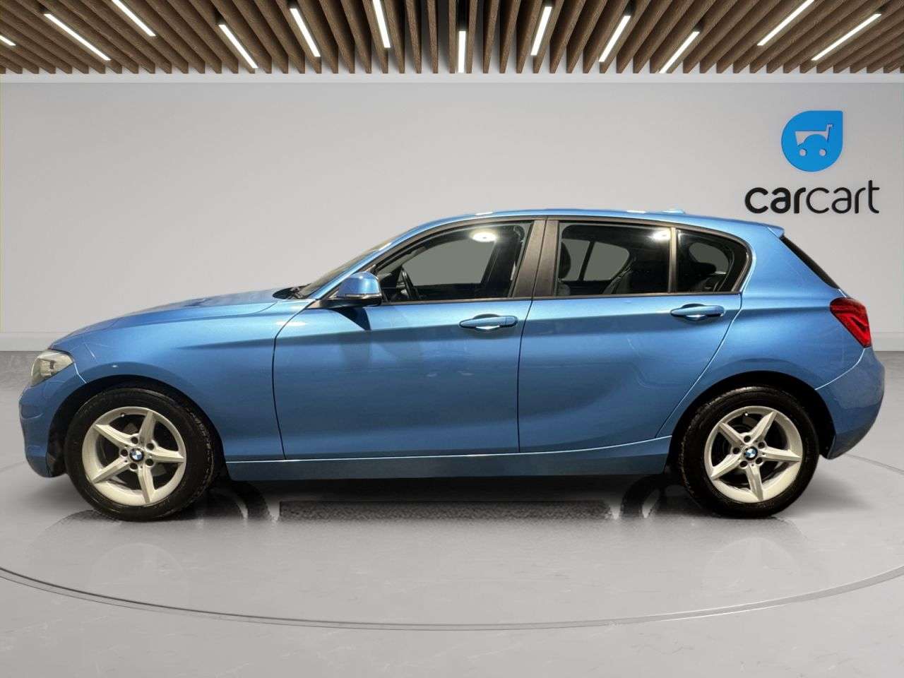 A 2019 BMW 1 SERIES 2.0 118d SE Hatchback 5dr Diesel Auto Euro 6 (s/s) (150 ps) (Rates starting A 2019 BMW 1 SERIES 2.0 118d SE Hatchback 5dr Diesel Auto Euro 6 (s/s) (150 ps) (Rates starting