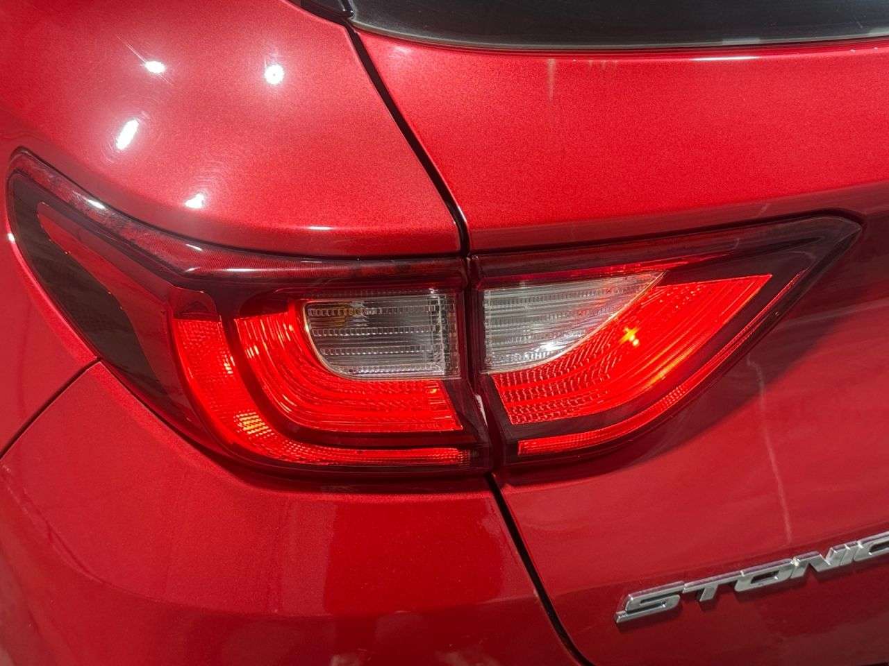 2018 KIA STONIC 2018 KIA STONIC