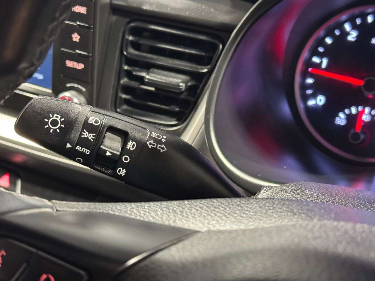 2018 KIA STONIC 2018 KIA STONIC