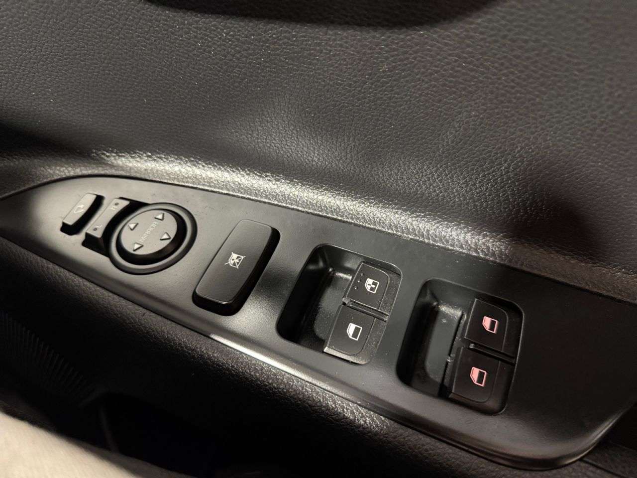 2018 KIA STONIC 2018 KIA STONIC