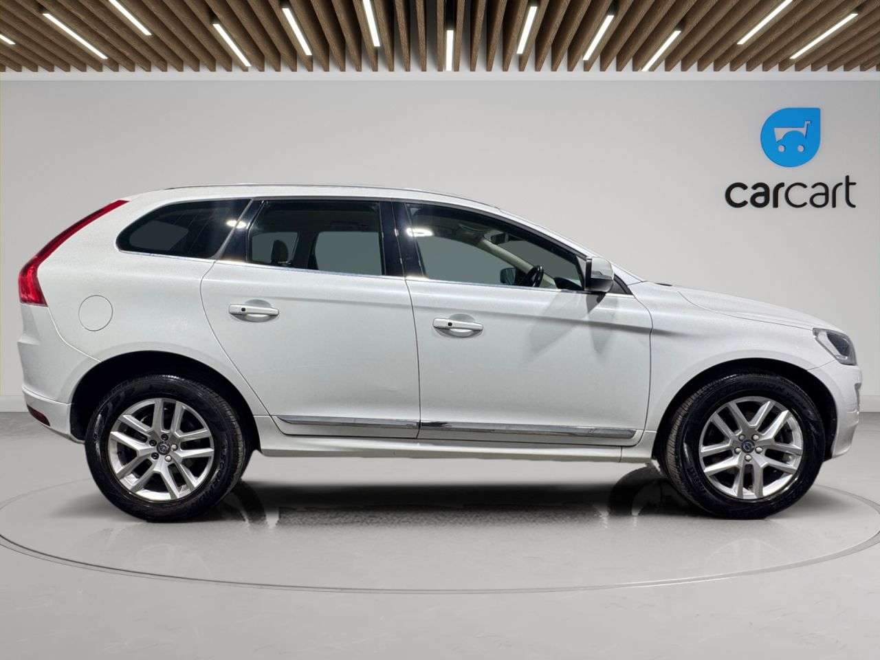 2016 VOLVO XC60 2016 VOLVO XC60