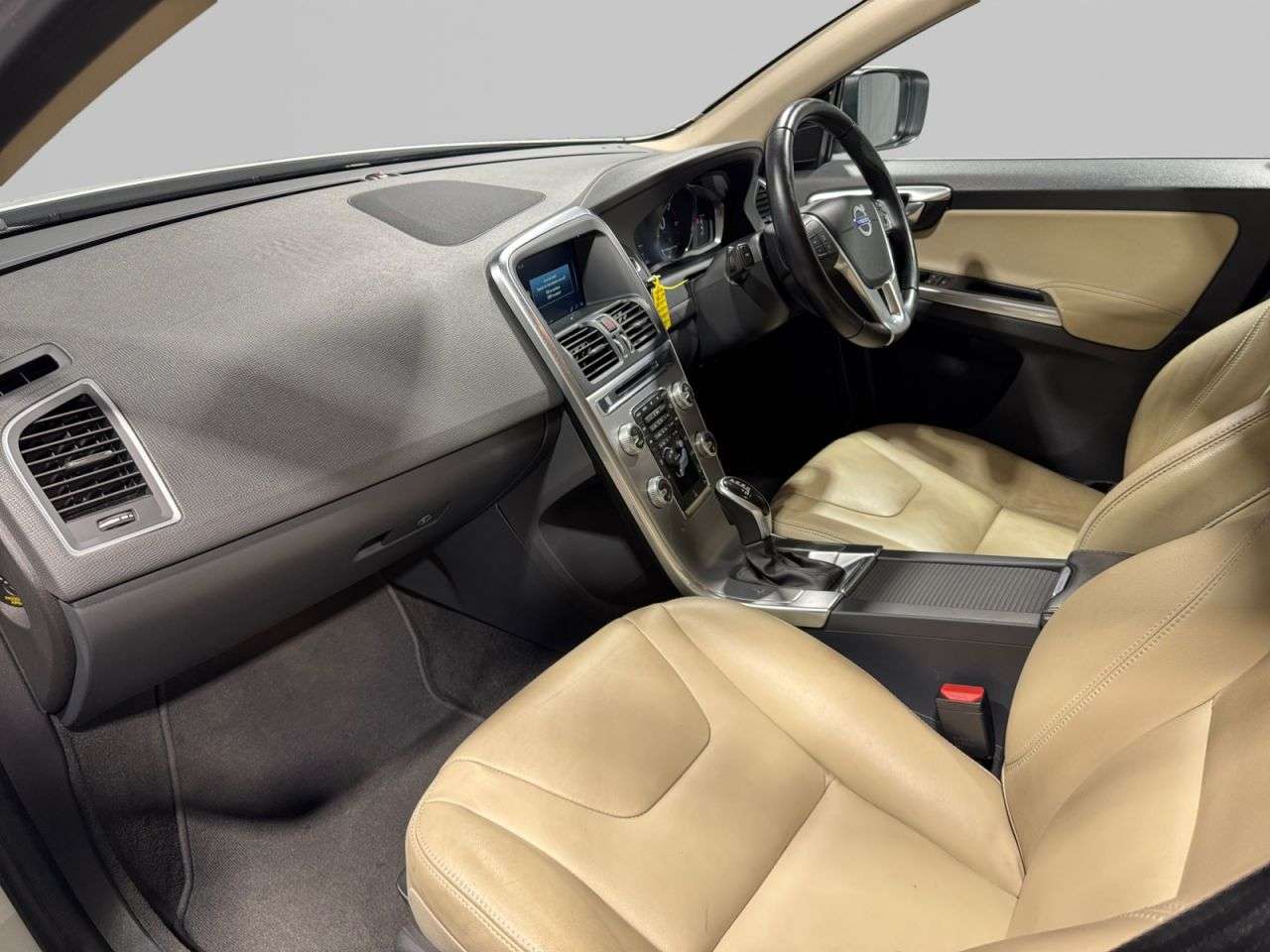 2016 VOLVO XC60 2016 VOLVO XC60