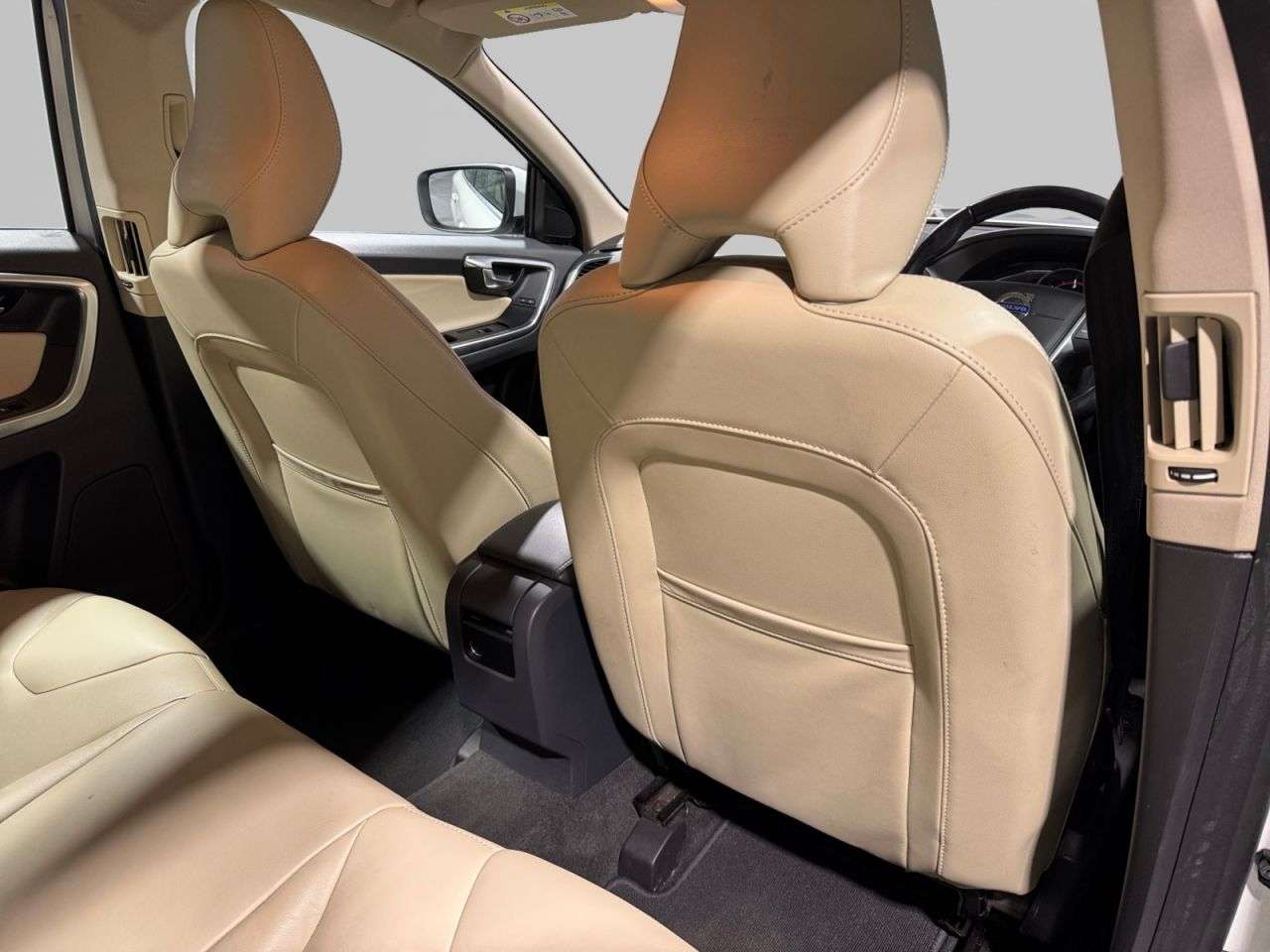 2016 VOLVO XC60 2016 VOLVO XC60