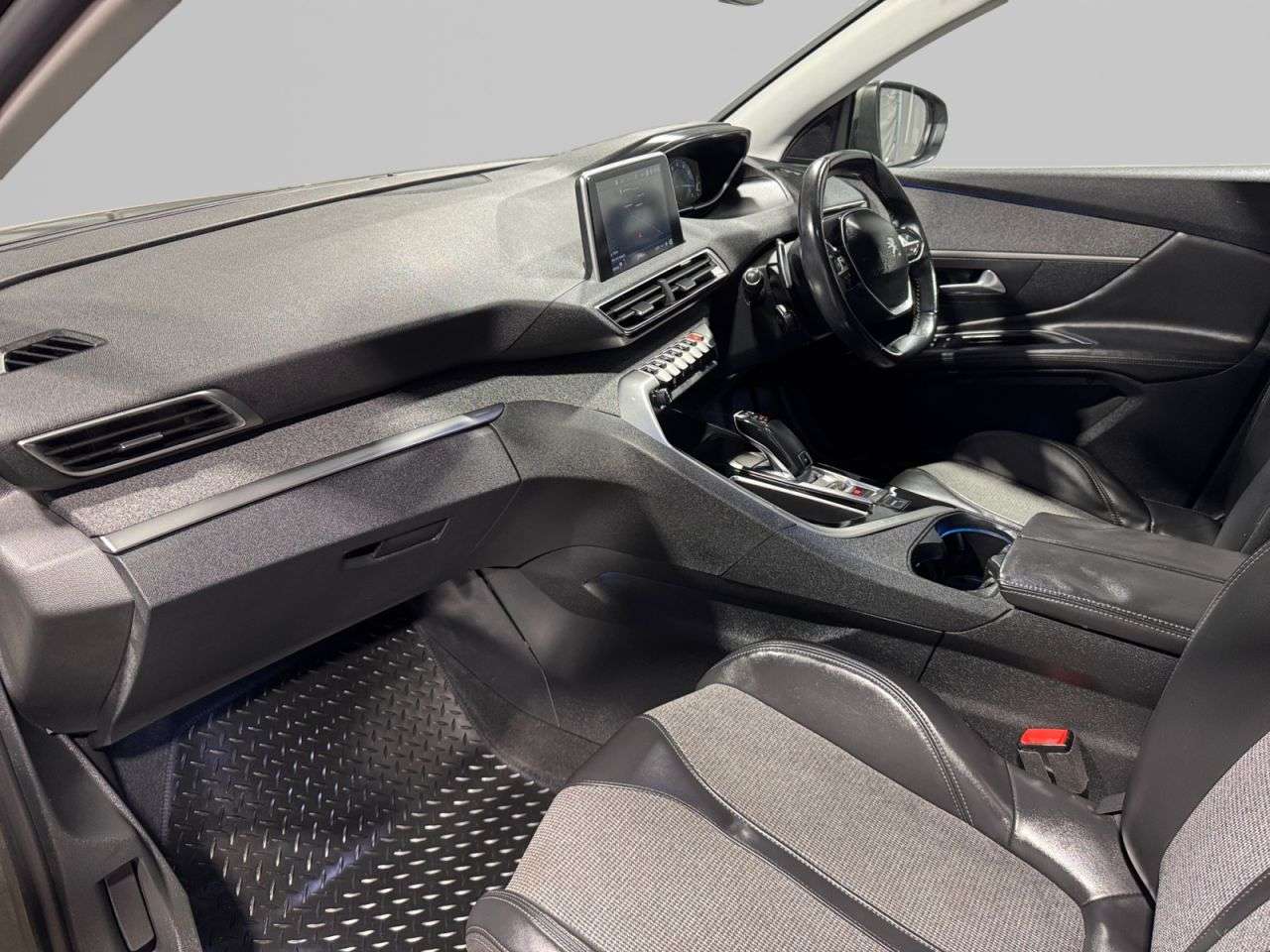 2018 PEUGEOT 3008 2018 PEUGEOT 3008