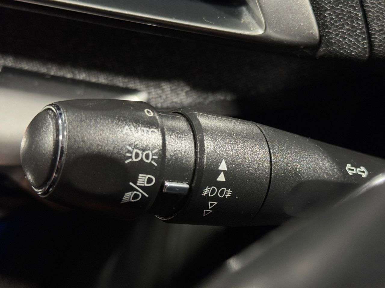 2018 PEUGEOT 3008 2018 PEUGEOT 3008