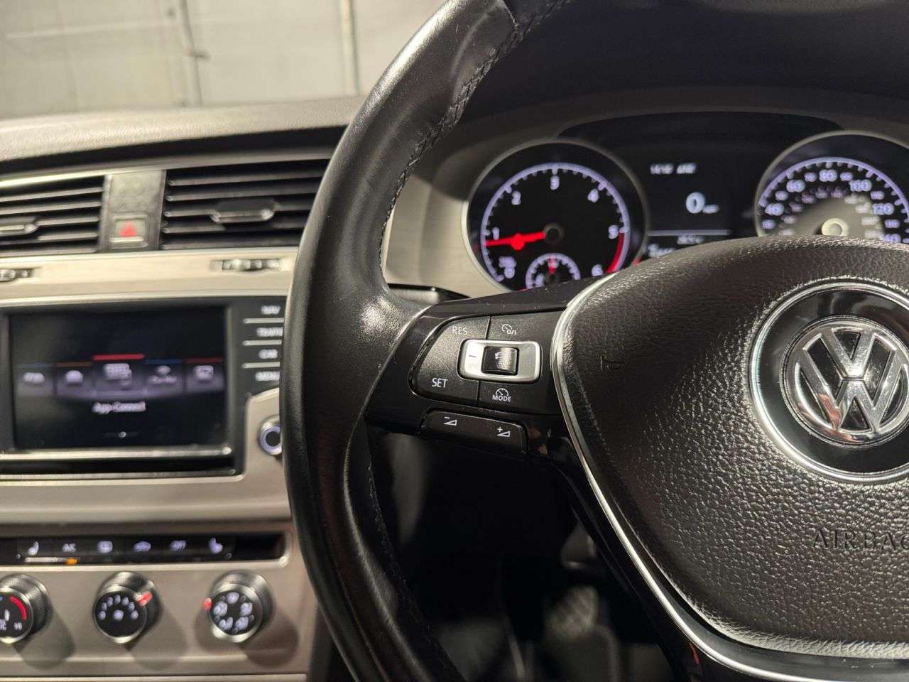 2016 VOLKSWAGEN GOLF 2016 VOLKSWAGEN GOLF