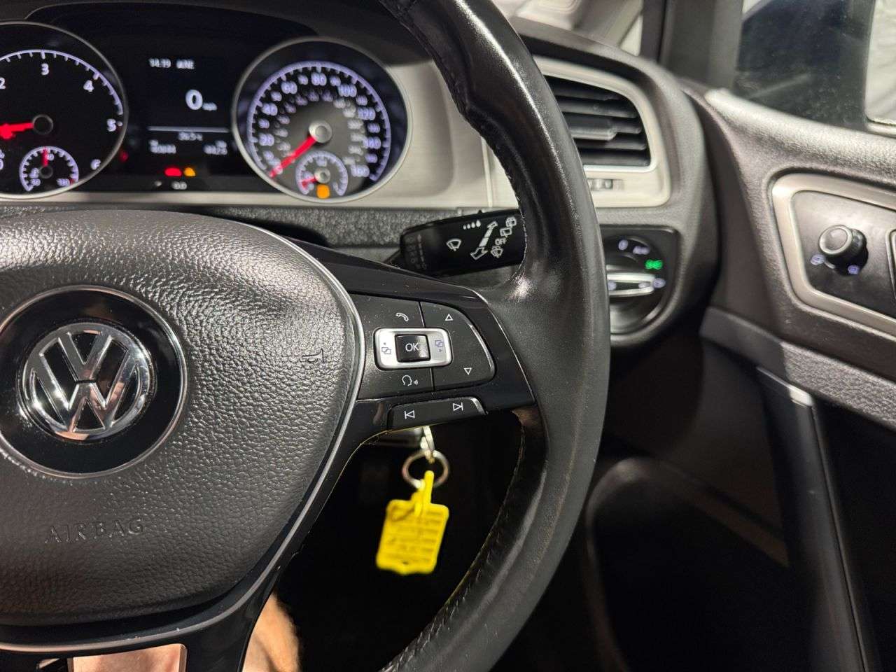 2016 VOLKSWAGEN GOLF 2016 VOLKSWAGEN GOLF
