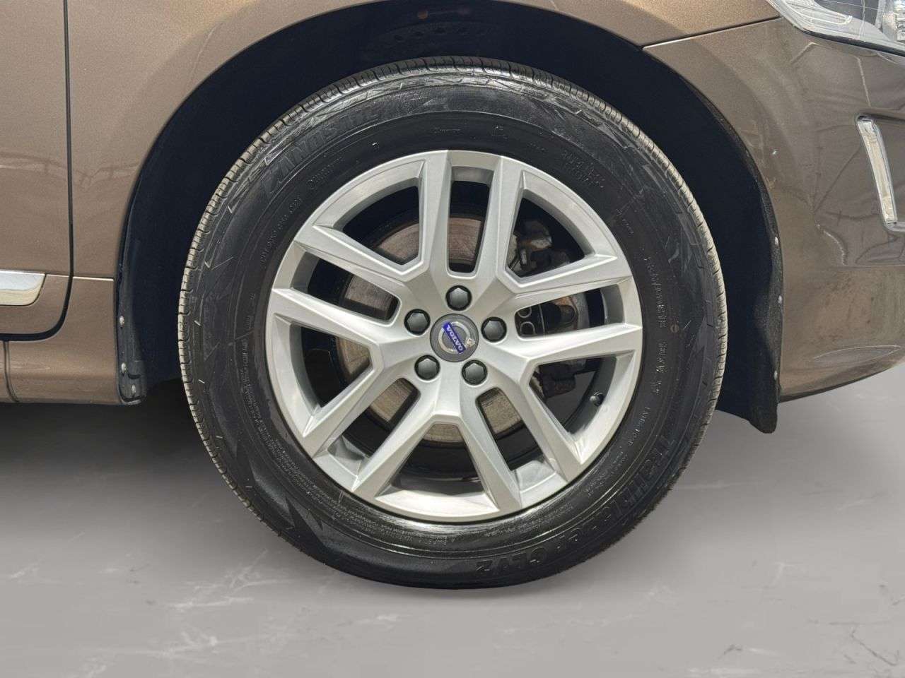2017 VOLVO XC60 2017 VOLVO XC60