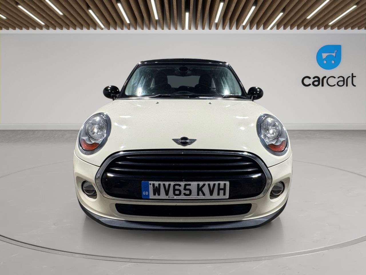 A 2015 MINI HATCH 1.5 Cooper Hatchback 5dr Petrol Manual Euro 6 (s/s) (136 ps) (Rates startin A 2015 MINI HATCH 1.5 Cooper Hatchback 5dr Petrol Manual Euro 6 (s/s) (136 ps) (Rates startin