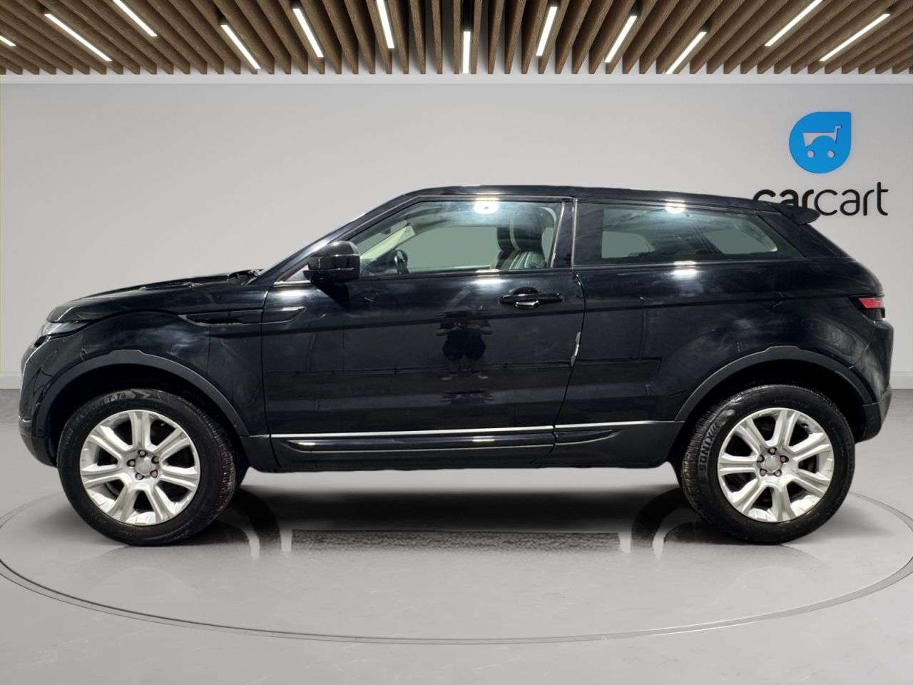 A 2018 LAND ROVER RANGE ROVER EVOQUE 2.0 eD4 SE Tech Coupe 3dr Diesel Manual FWD Euro 6 (s/s) (150 ps) (Rates st A 2018 LAND ROVER RANGE ROVER EVOQUE 2.0 eD4 SE Tech Coupe 3dr Diesel Manual FWD Euro 6 (s/s) (150 ps) (Rates st