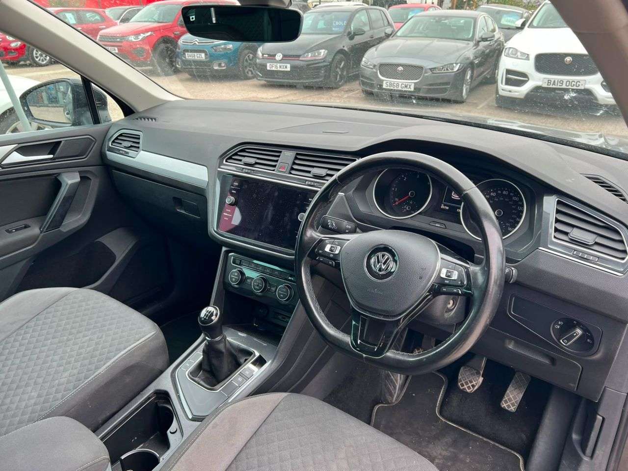 2018 VOLKSWAGEN TIGUAN 2018 VOLKSWAGEN TIGUAN