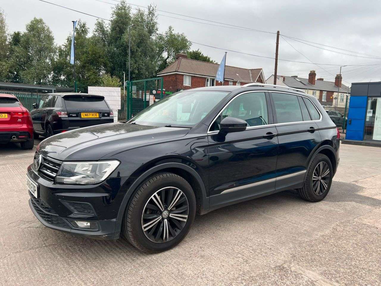 A 2018 VOLKSWAGEN TIGUAN SE NAVIGATION TDI A 2018 VOLKSWAGEN TIGUAN SE NAVIGATION TDI