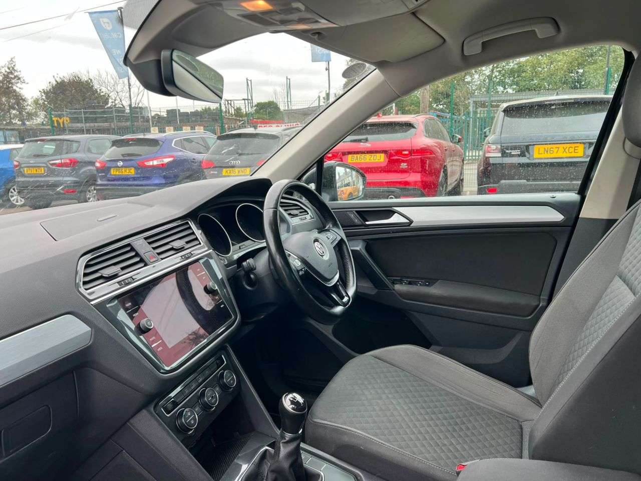 2018 VOLKSWAGEN TIGUAN 2018 VOLKSWAGEN TIGUAN